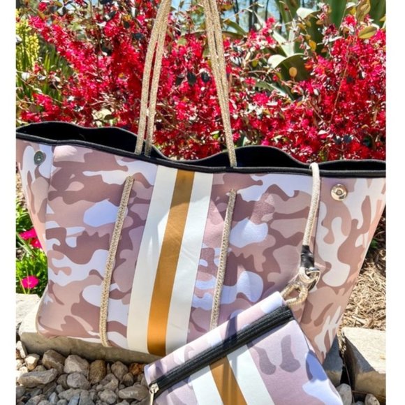 Natural Camo Neoprene Tote Bag - Picture 10 of 10